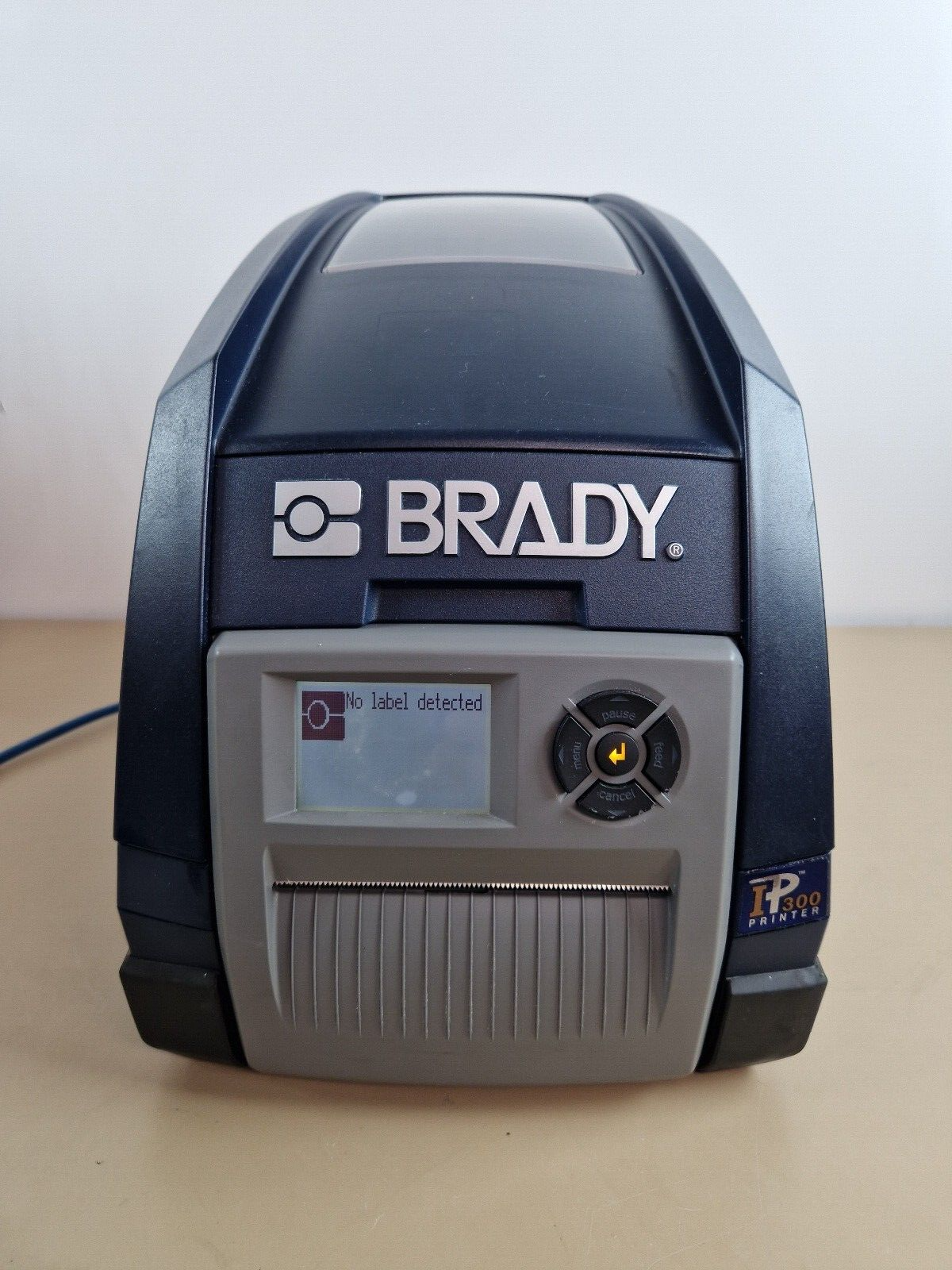 brady BP IP300 thermal transfer barcode label printer5