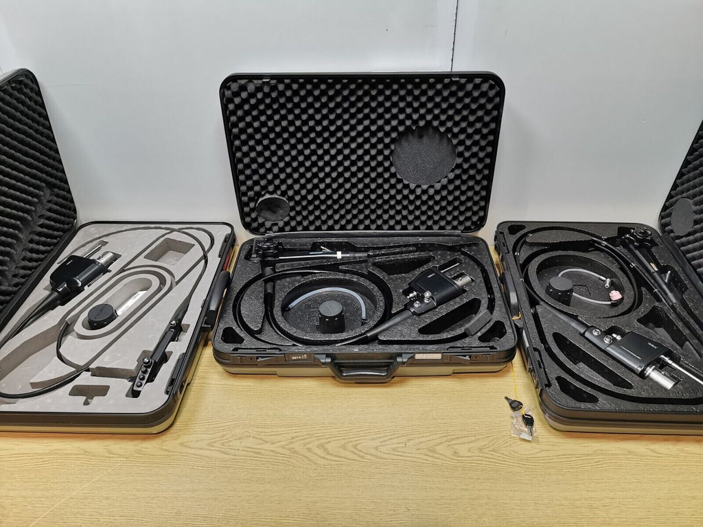 pentax EPK i video processor with  ecy 1570k + eg 2990i + ec 3470fk  endoscope2