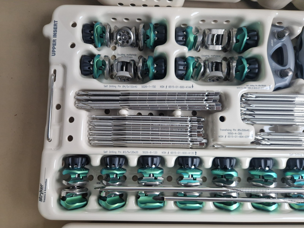 stryker hoffmann 3 external fixation system16