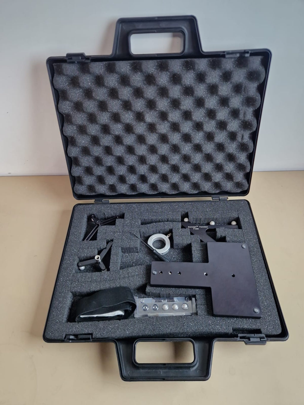 brainsight TMS navigation accessories kit with reflective markers2