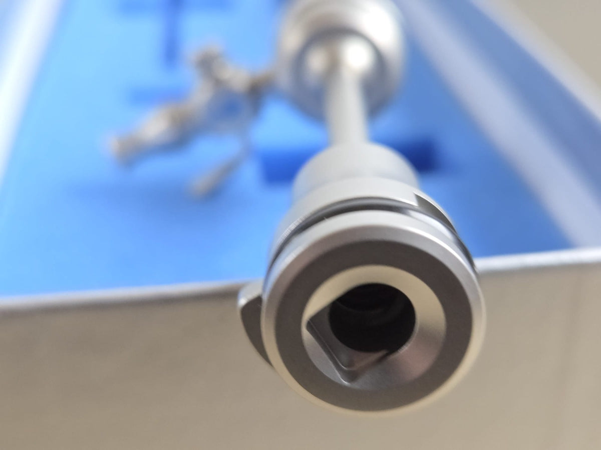 Stryker Hysteroscope 2.9mm 30 degree ref: 0502 729 030 ideal eyes with sheath3