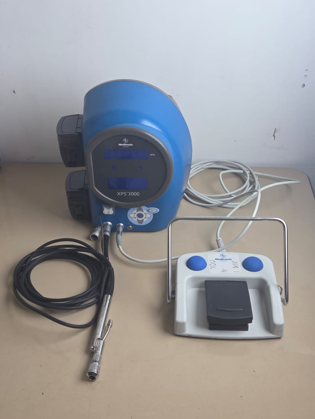 medtronic Xomed XPS 3000 + xomed 18-96200 straight handpiece + footswitch5