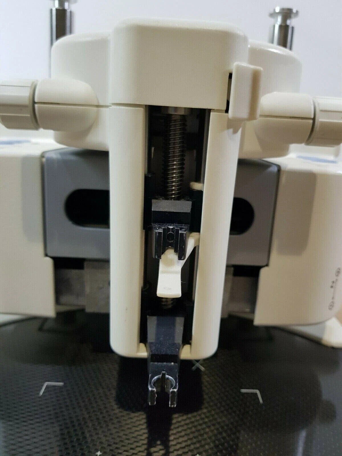 ge 2405544 stereotix senographe DS CDRH positioner stereotaxy for mammography2
