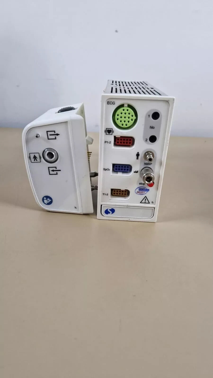 spacelabs qube patient monitor + ECG SpO2 NIBP IBP + CO2 module + power module8