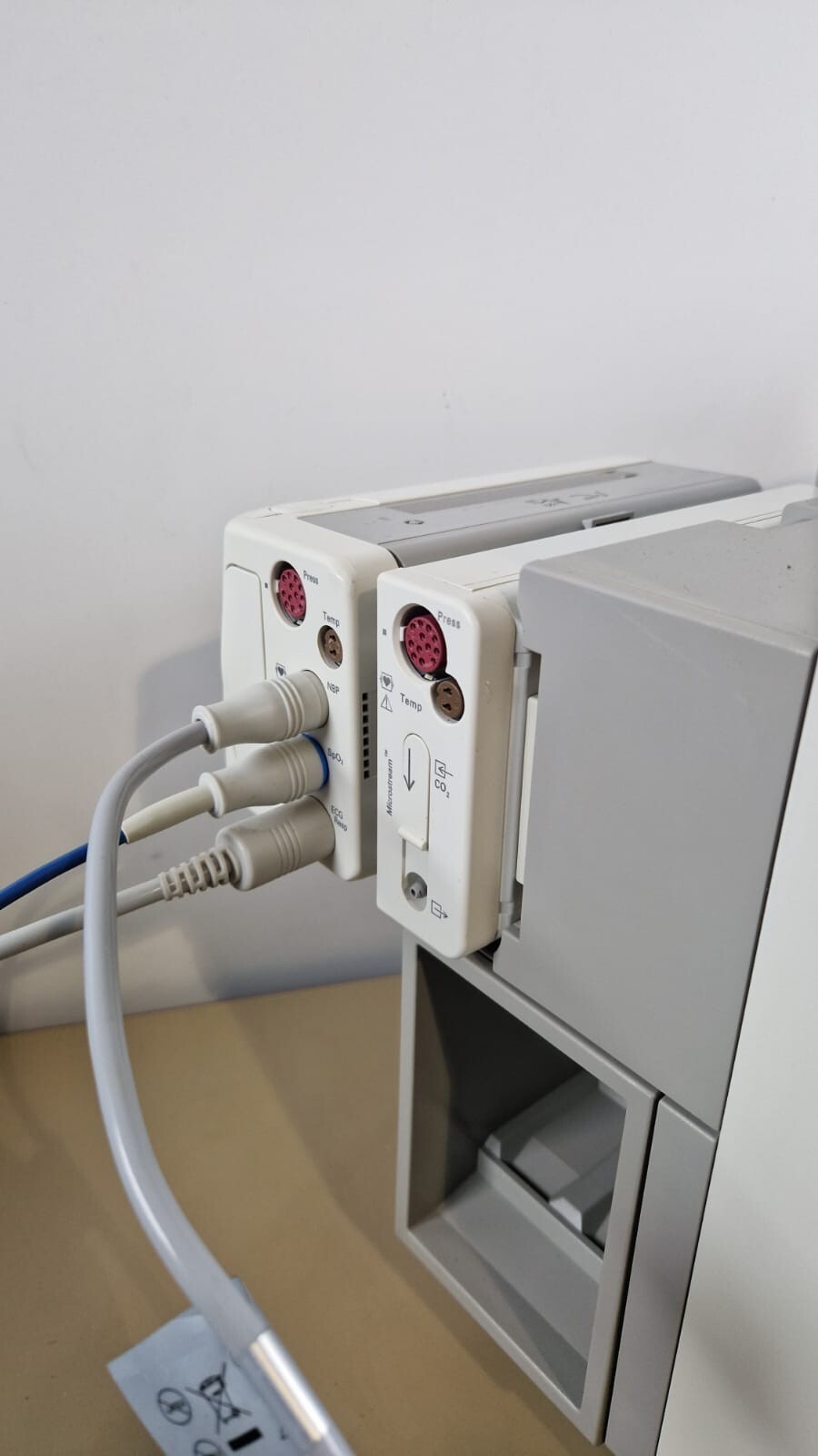 philips MP70 patient monitor X2 M3015A CO2 GAS module 12 leads ECG SpO2 NIBP1