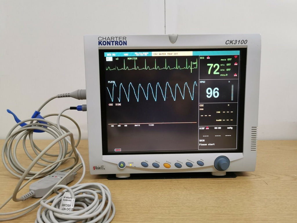 charter kontron CK3100 patient monitor with vital parameters + CO21