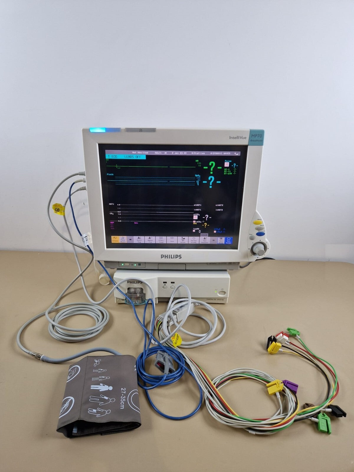 philips MP70 patient monitor X2 M3002A M1019A anaesthetic gas module 12 lead ECG1