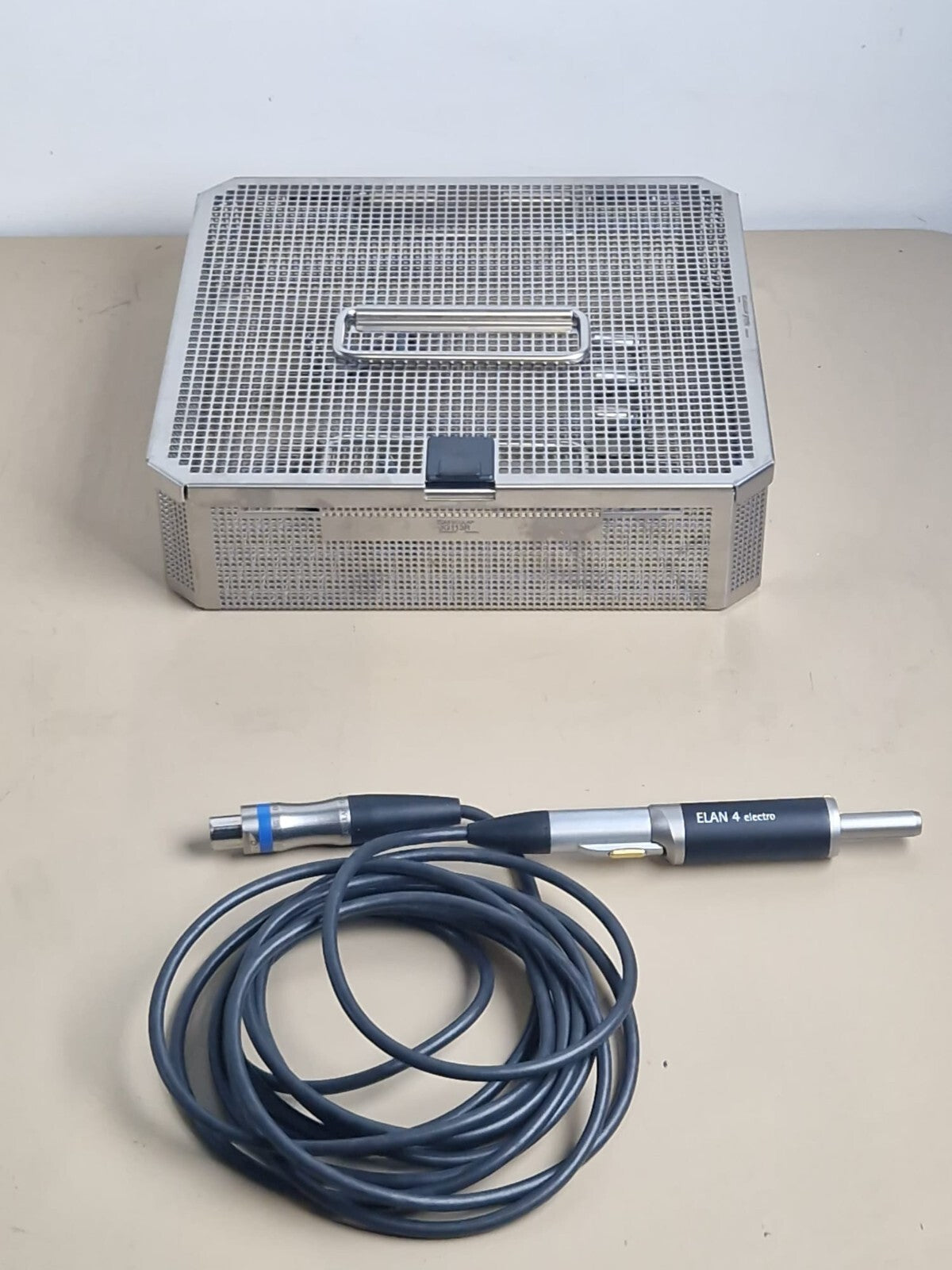 aesculap elan 4 electro motor handpiece with wire cable and JG113R  container17