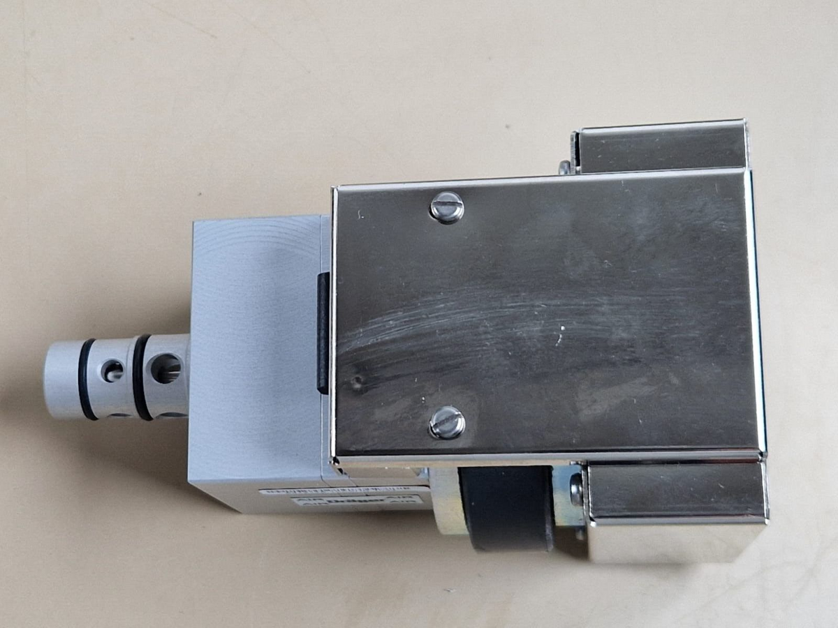 drager air  ref 8412128 - 15ASHB - 1033 ventilator valve1