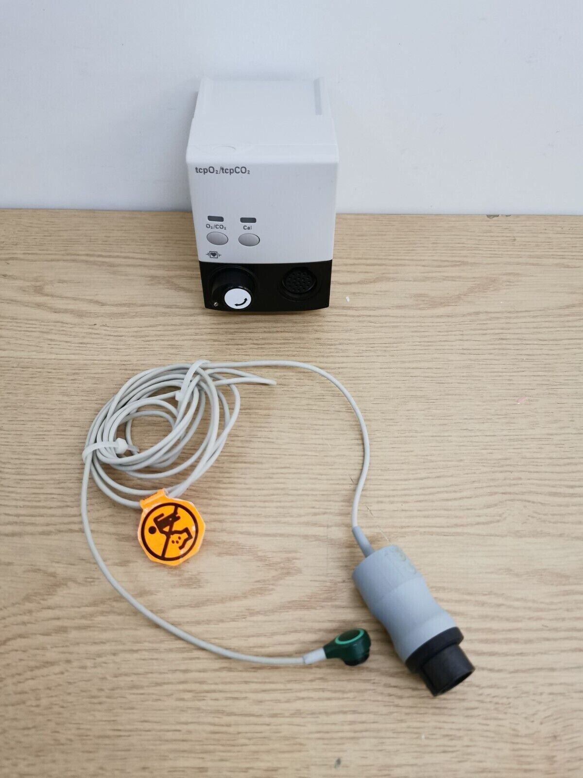 PHILIPS module M1018A tcpCO2 tcpO2 Transcutaneous gas module with M1918B sensor0
