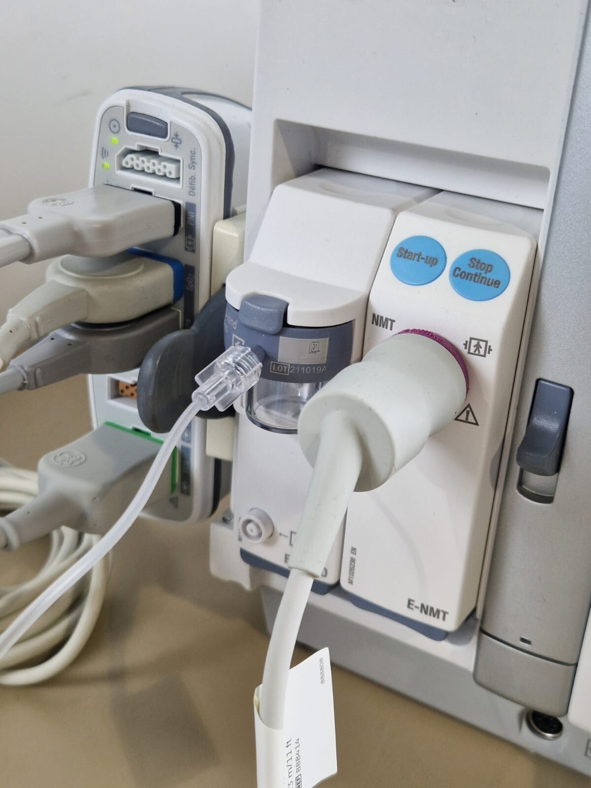 ge carescape B650 anaesthesia patient monitor with E sCAiO gas   E NMT module GE7