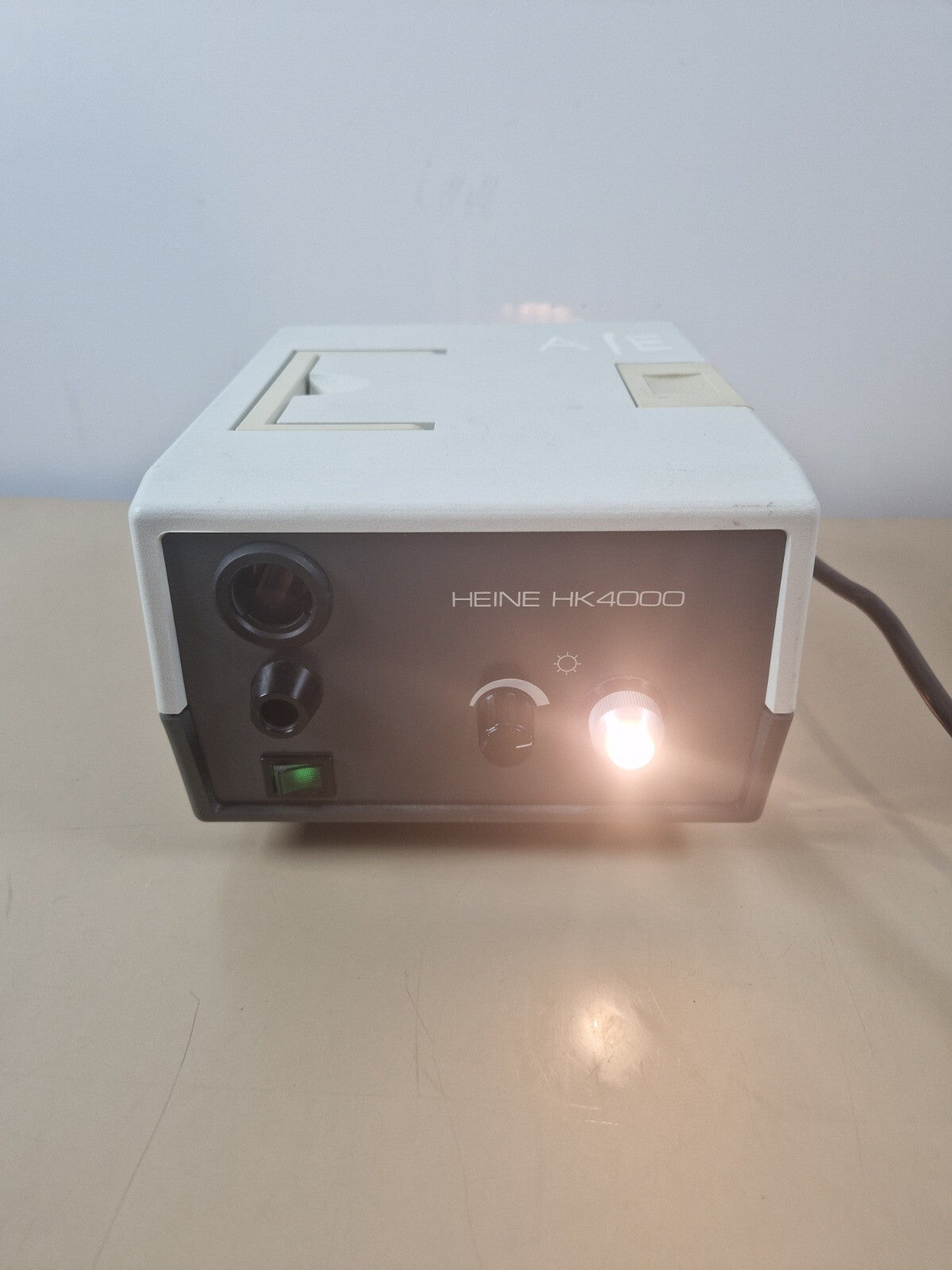 heine HK4000 surgical optic light source0
