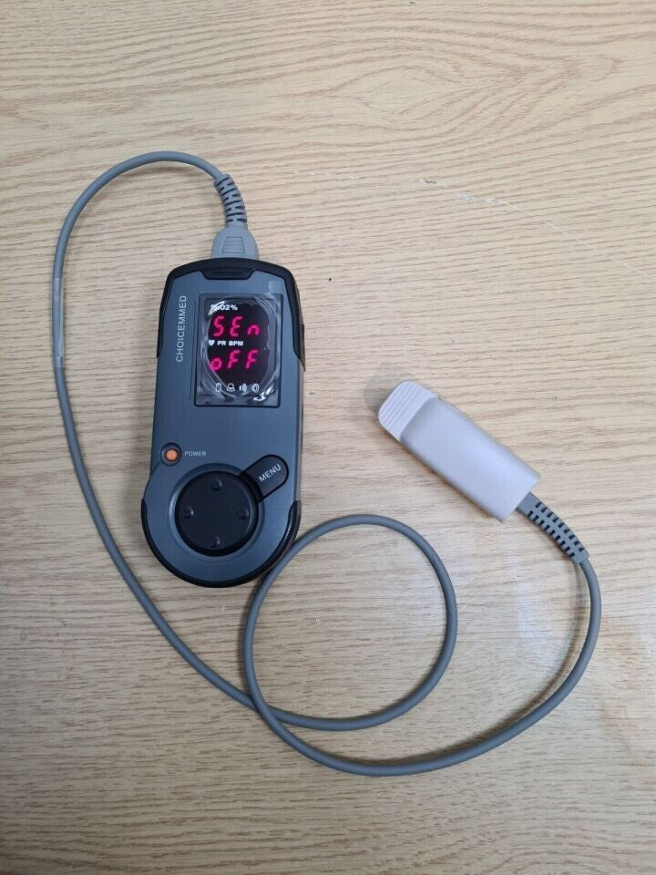 CHOICEMMED MD300K1  patient monitor pulse oximeter handheld with finger probe7
