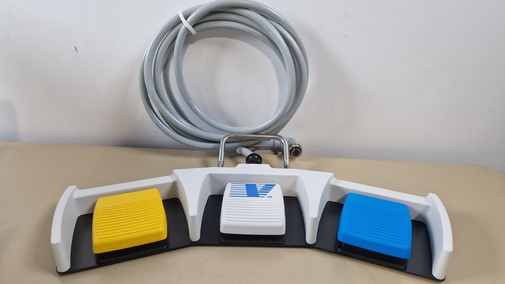 covidien valleylab force triad three pedal footswitch controller ref: FT60030