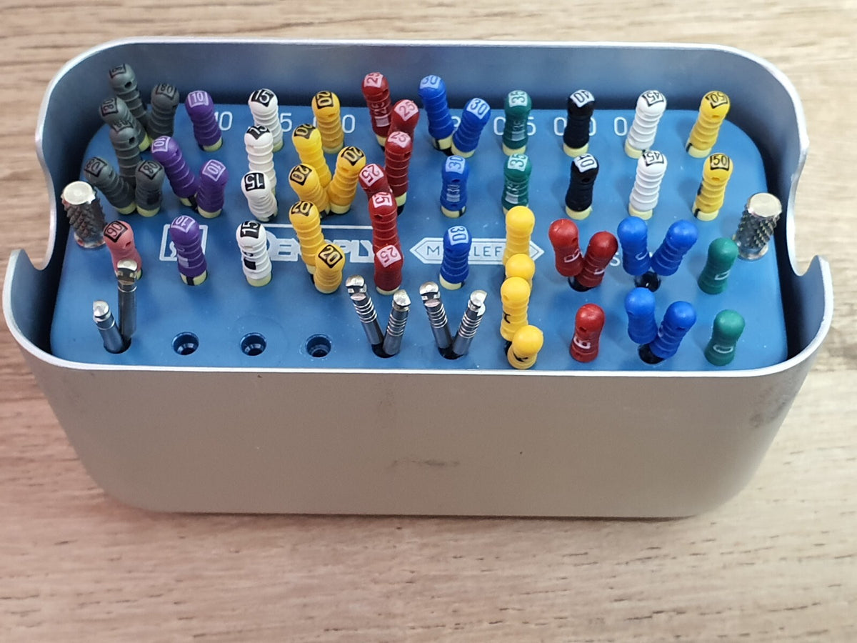 dental file  DENTSPLY 58 stainless steel files different size in a box3