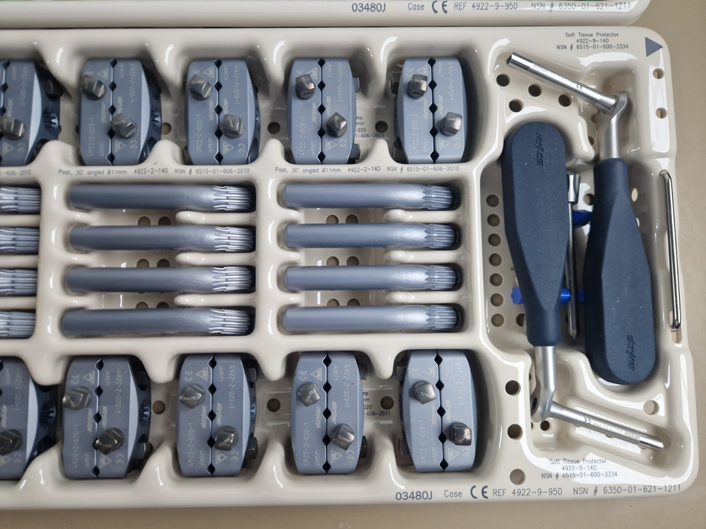 stryker hoffmann 3 external fixation system19