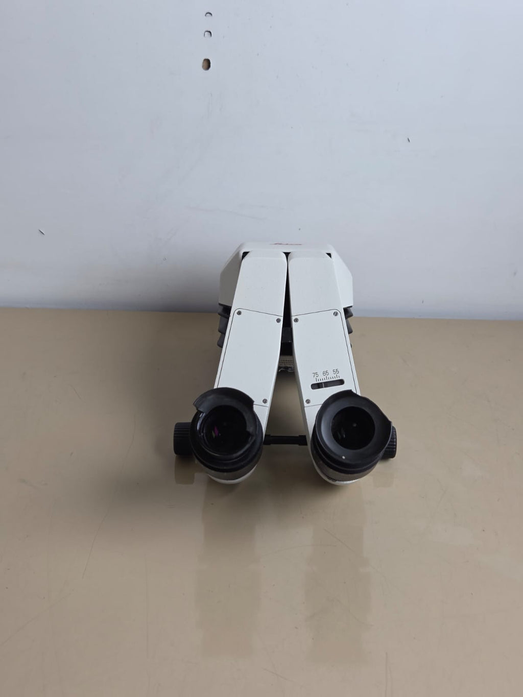 leica ref 10448547 surgical microscope binocular head with 2 eyepiece 104648516