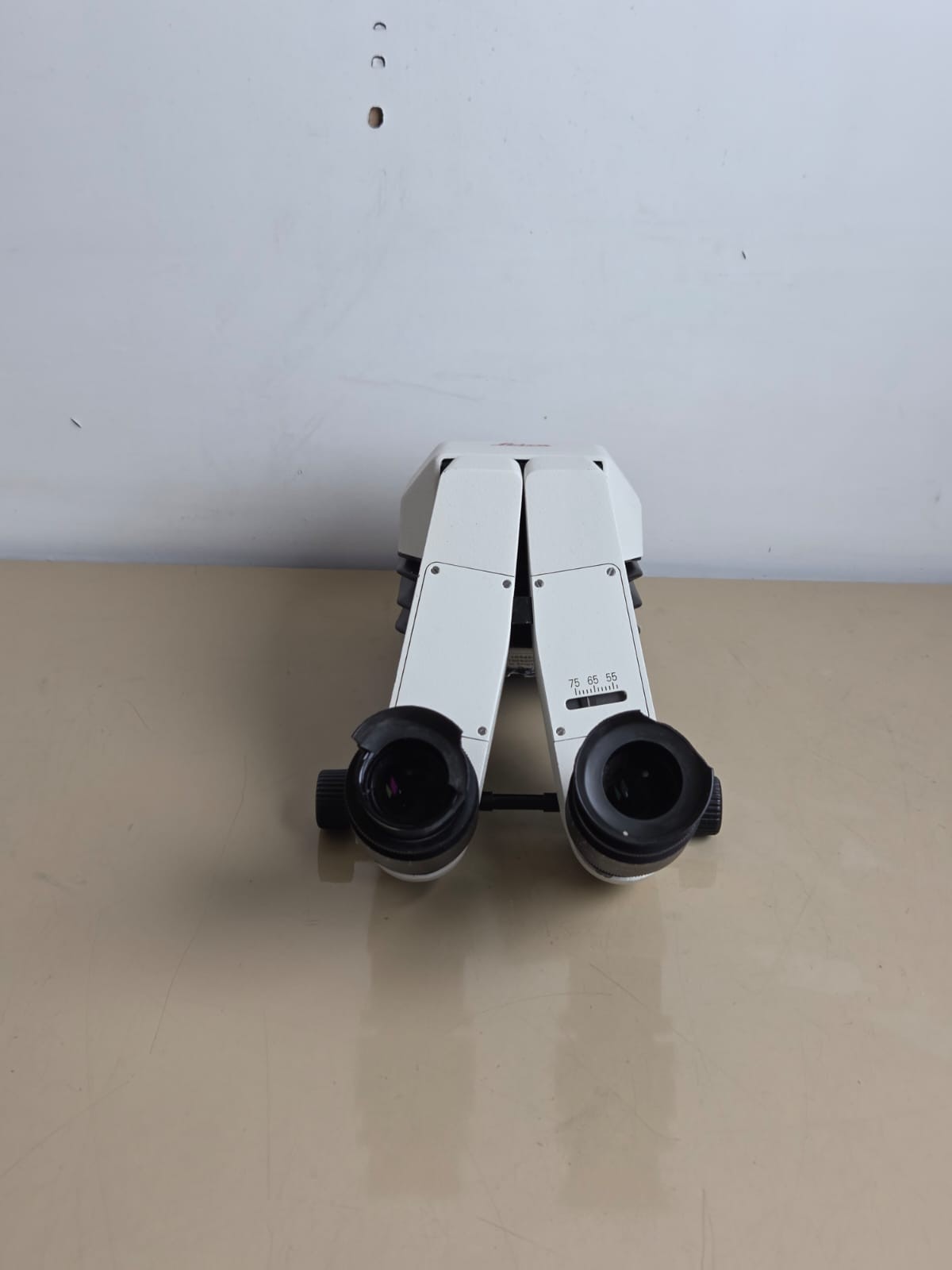 leica ref 10448547 surgical microscope binocular head with 2 eyepiece 104648516
