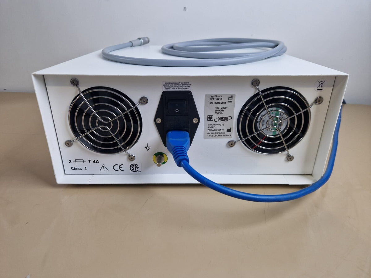 sopro 218 xenon 180W light source with olympus cable guide     4min bulb usage10