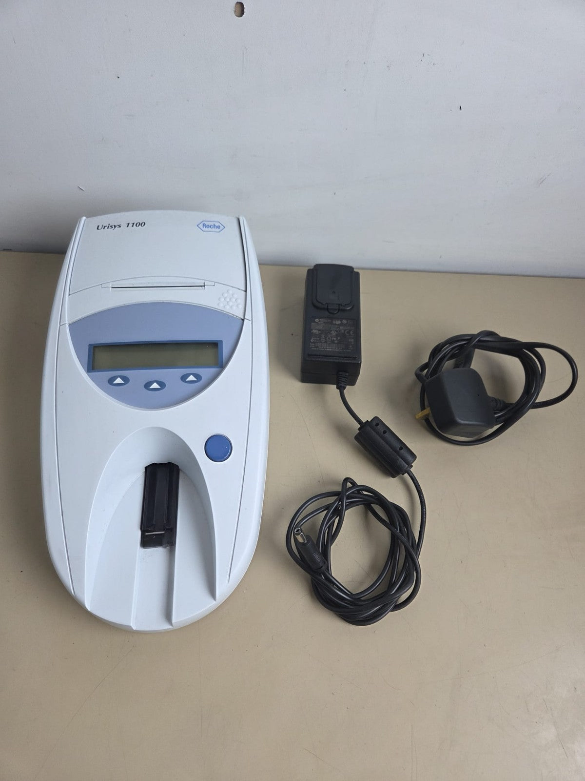 roche urisys 1100 urine analyser0