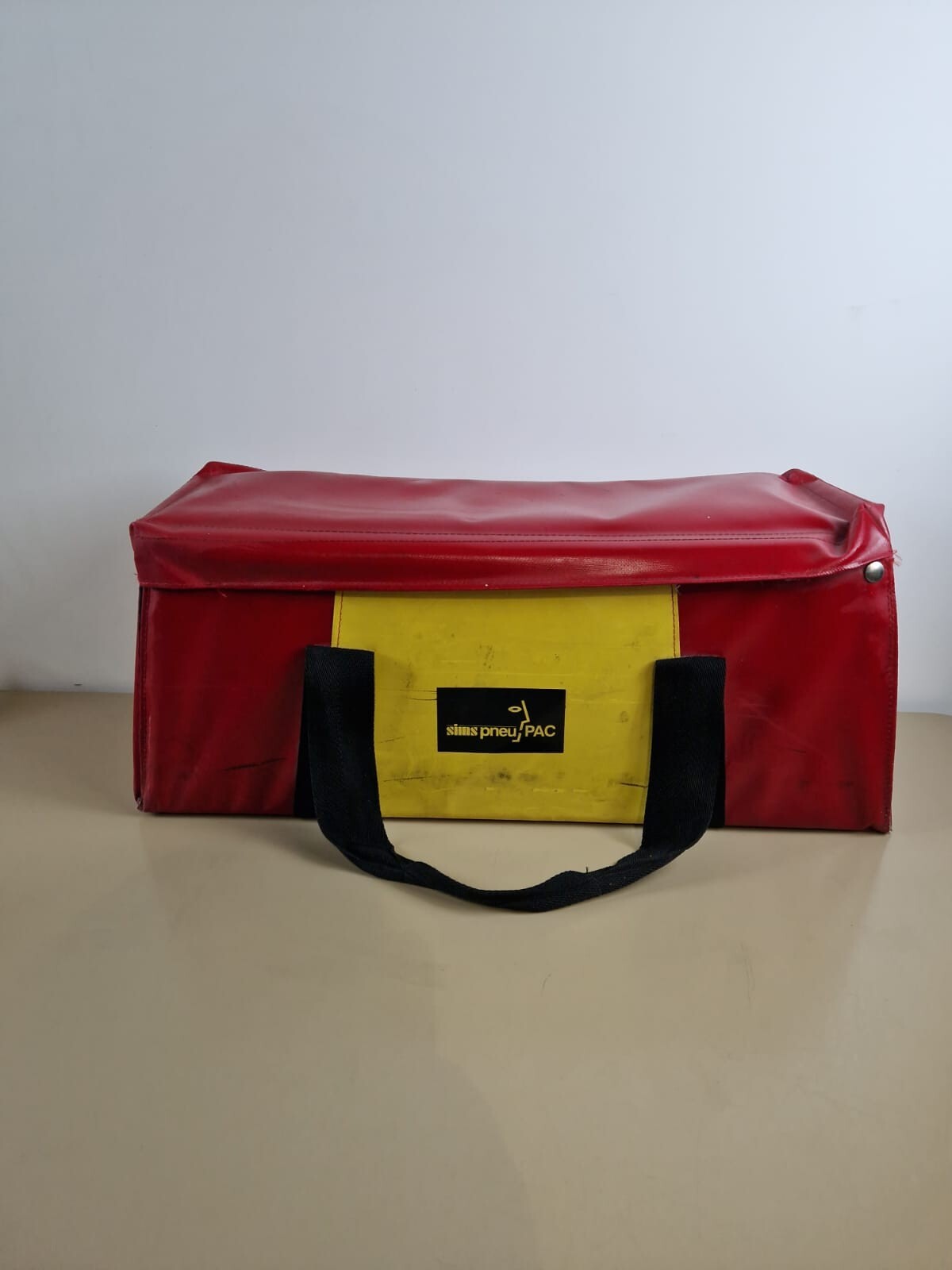 sims pneupac bag ambulance ventilator carry case0