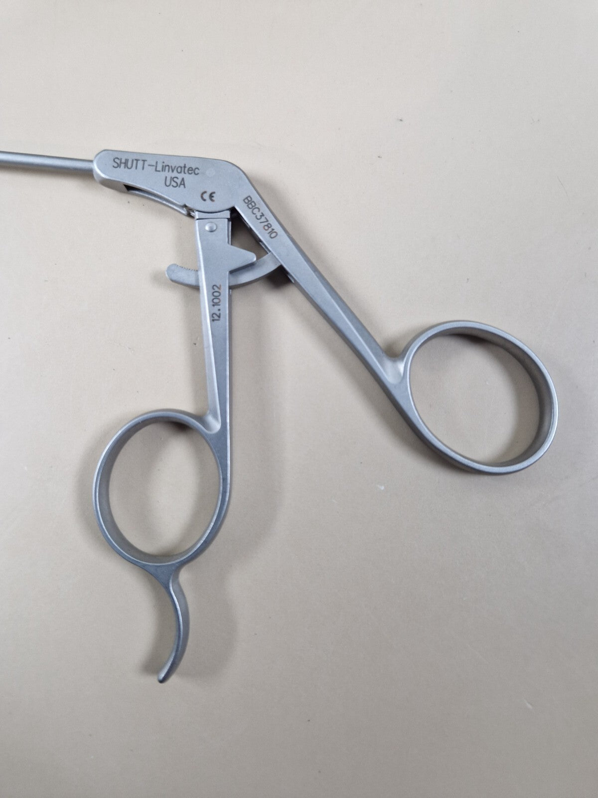 linvatec conmed alligator grasper ratchet forceps 2.7 mm 130 mm Straight 12.10023