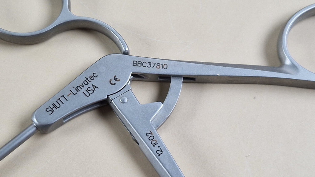 linvatec conmed alligator grasper ratchet forceps 2.7 mm 130 mm Straight 12.10025