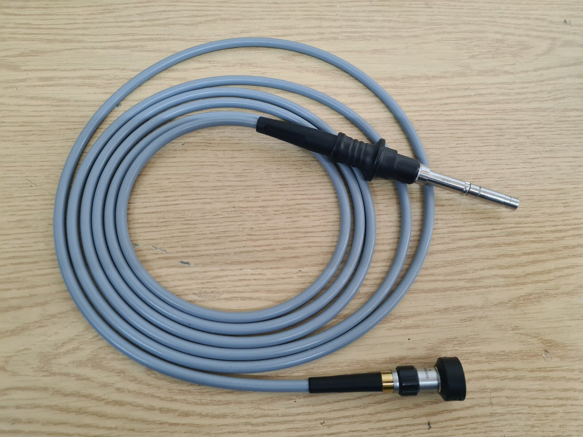 olympus fiberoptic fiber optic light cable guide WA03200A + endoscope connector0