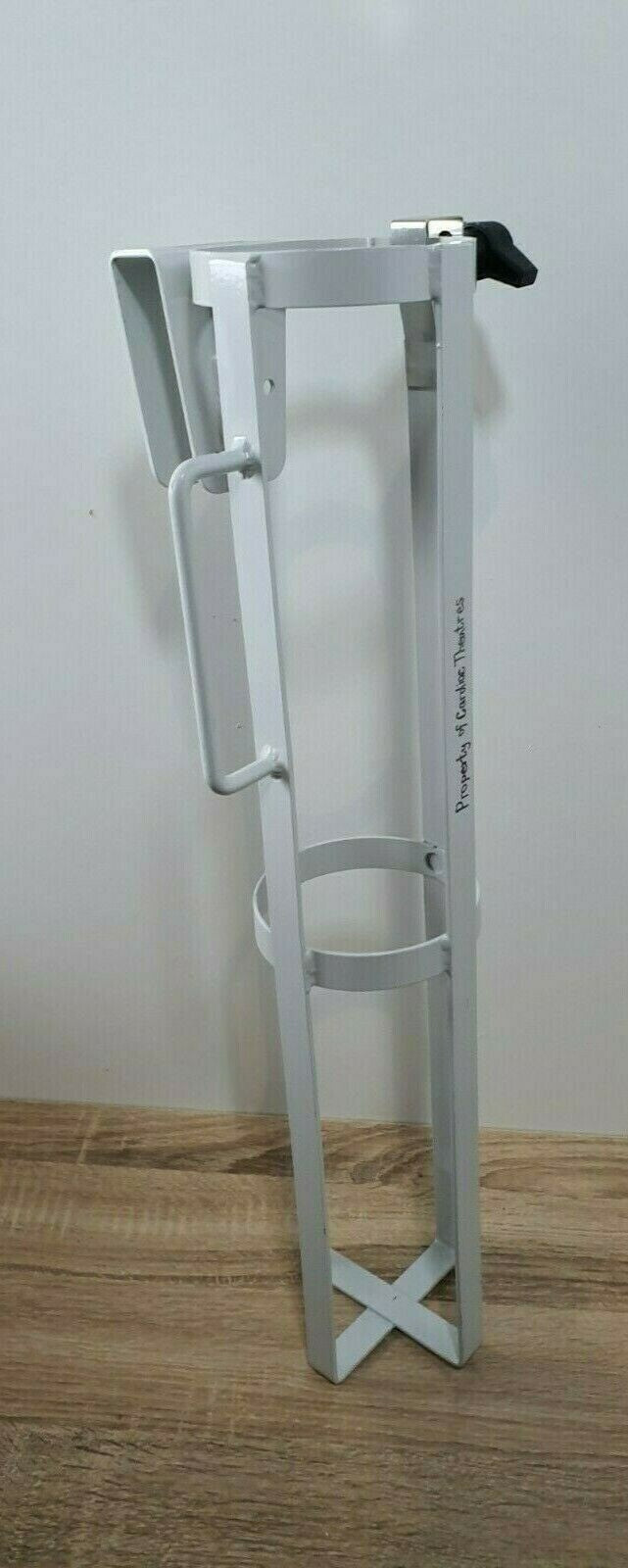 bristol maid gas cylinder holder dock size  D and E tank 112mm diameter cylinder3