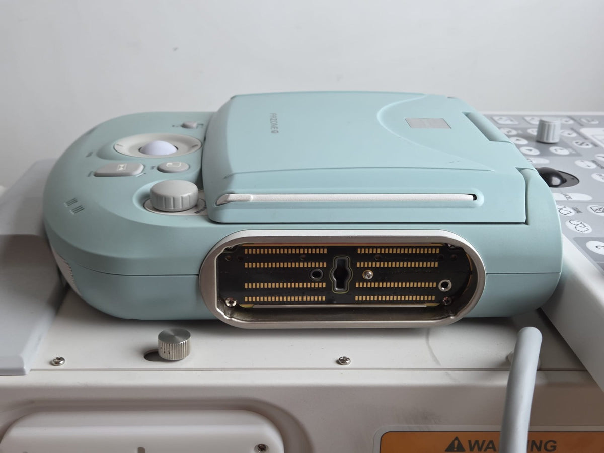 Fujinon Fujifilm Sonart SU 8000 endoscopic ultrasound processor with keyboard15