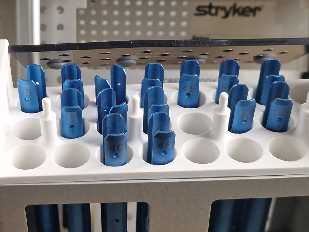 stryker ES2 Cannulated Screw 40 piece8
