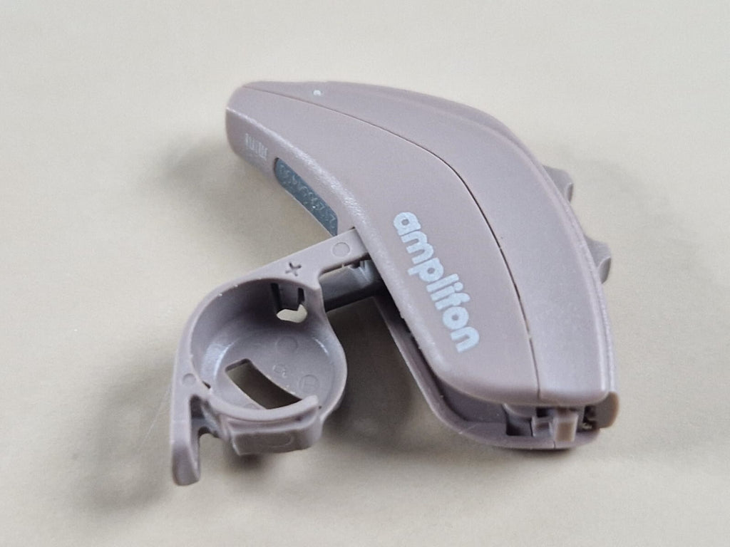 amplifon hearing aid ampli mini model: R1 X2 312 sn: 21266344900
