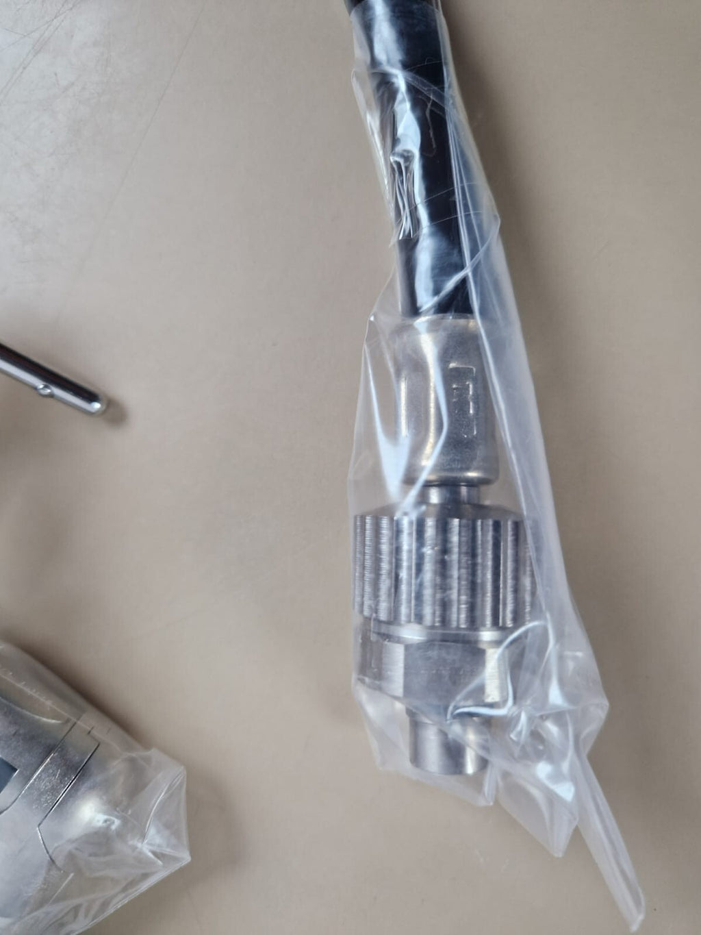 drager supply cylinders pressure reducer O2 pin ref:8603466 0214