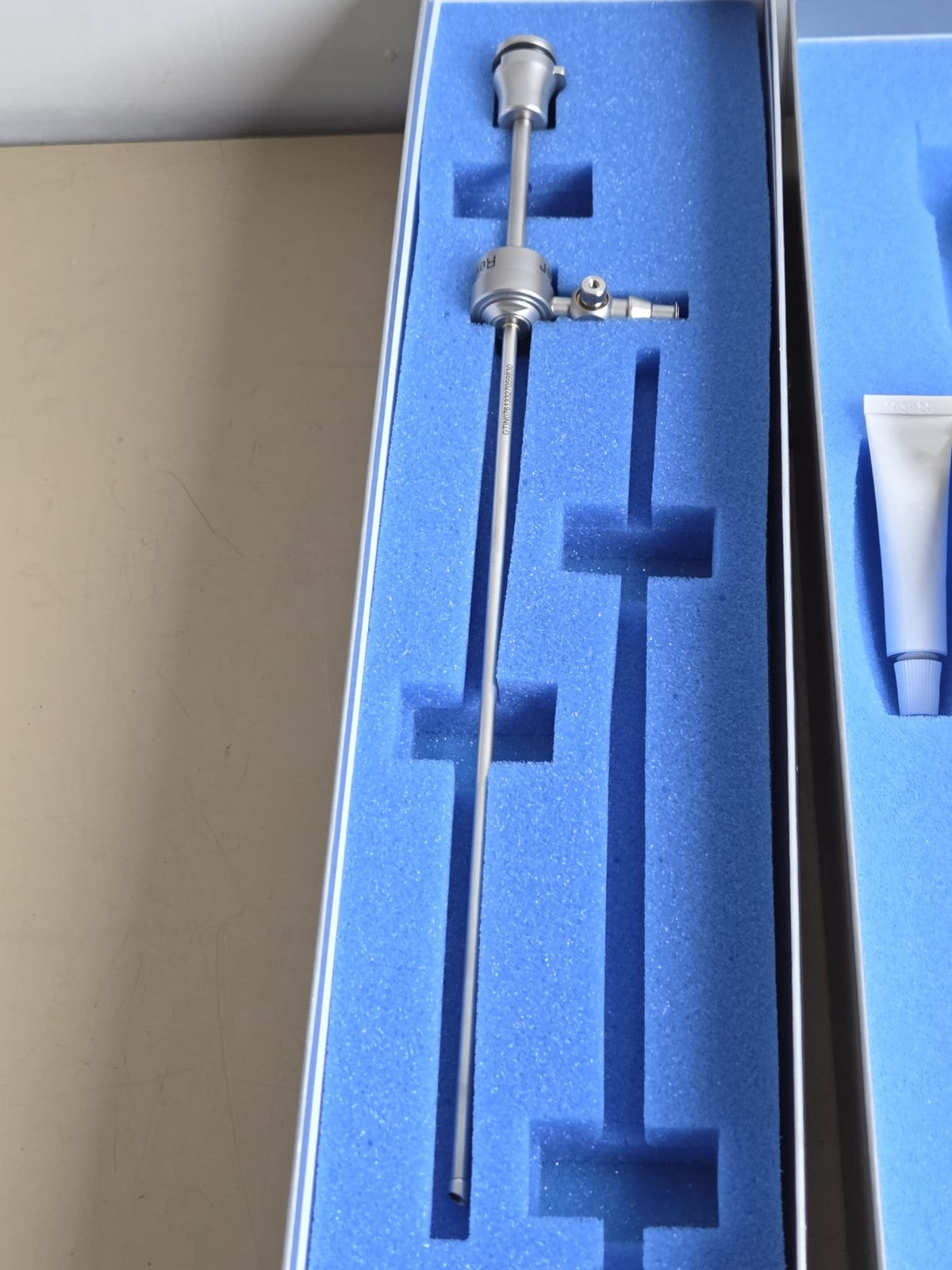Stryker Hysteroscope 2.9mm 30 degree ref: 0502 729 030 ideal eyes with sheath2