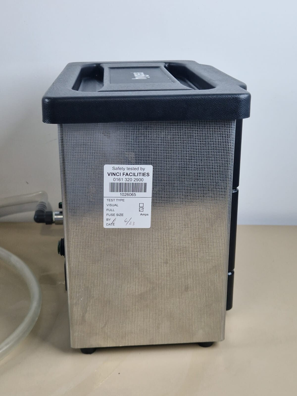 hygea 1 ultrawave ultrasonic water bath cleaner 250 watts with lid   basket20