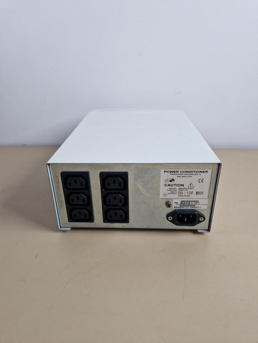 power conditioner regulator powerwar ABC500 22INT  220 240 volts / 6 bay out put4