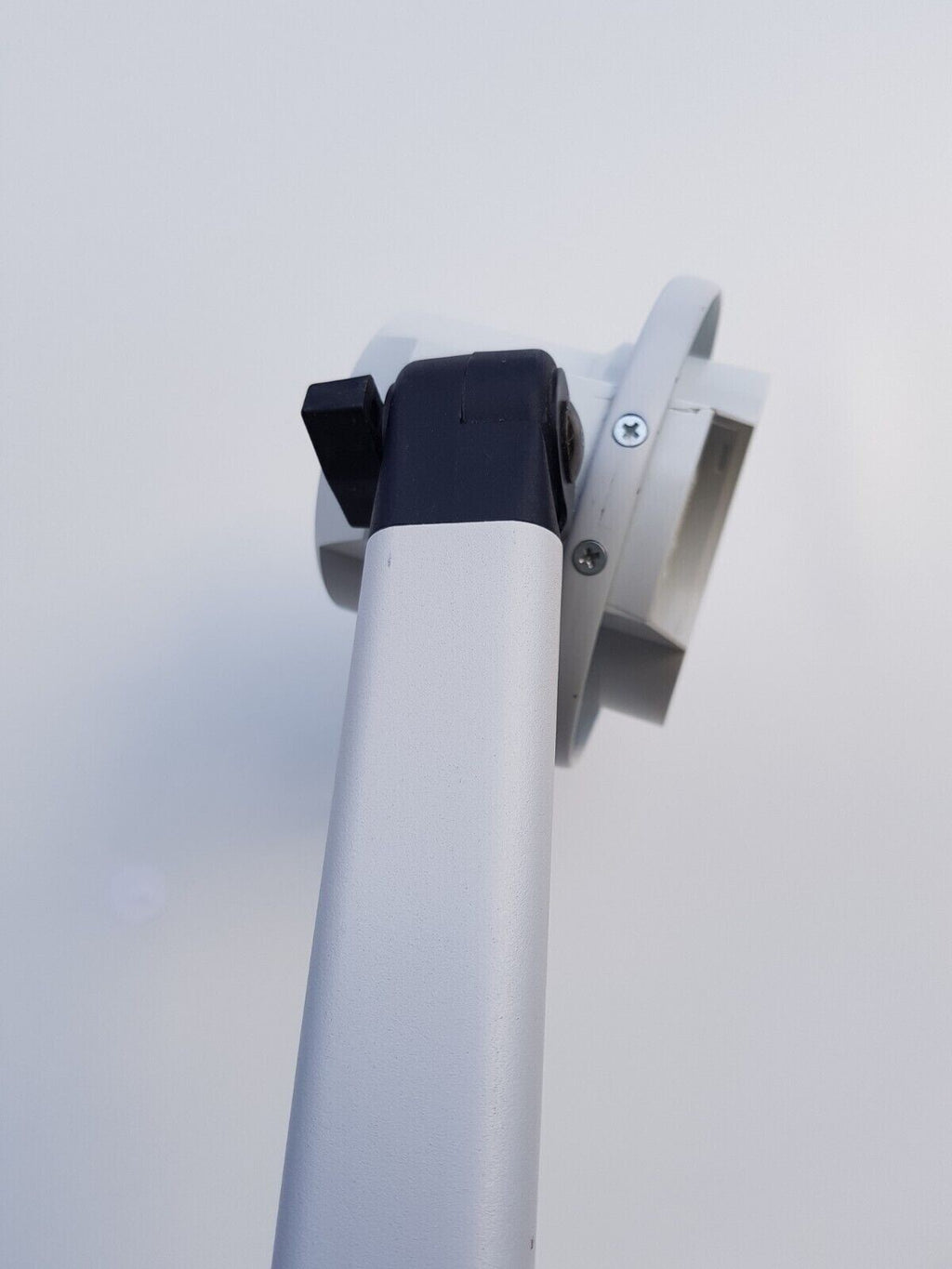 natus XLTEK photic stimulator ref:10440 with arm and power adapter4