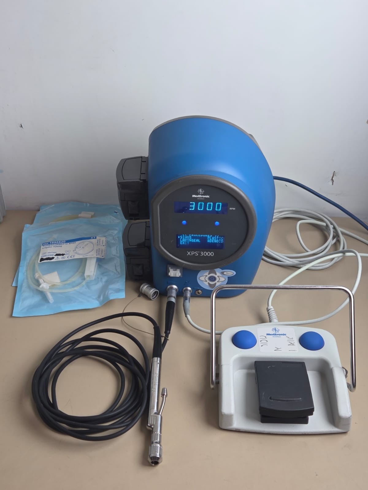 medtronic Xomed XPS 3000 + xomed 18-96200 straight handpiece + footswitch0