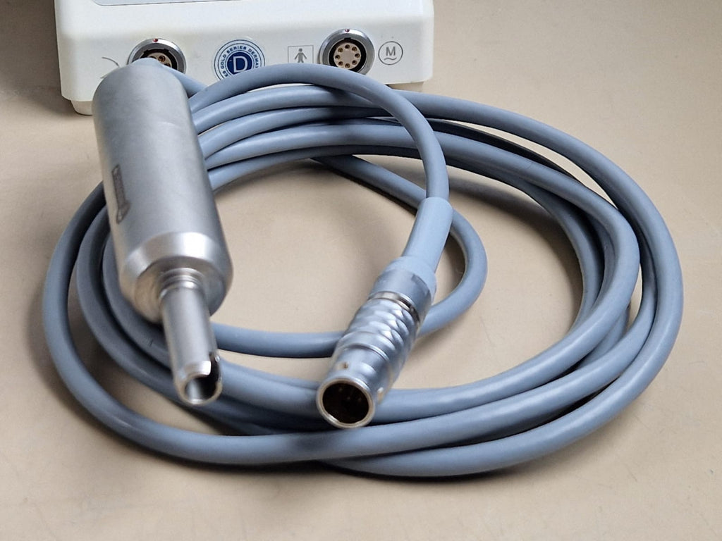 nouvag tcm 3000 BL electric dermatome with handpiece and footswitch10