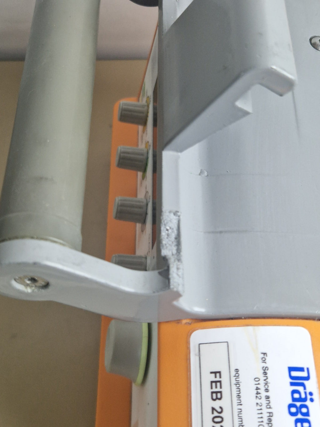 draeger drager oxylog 2000 plus ventilator drager with hose and power adapter7