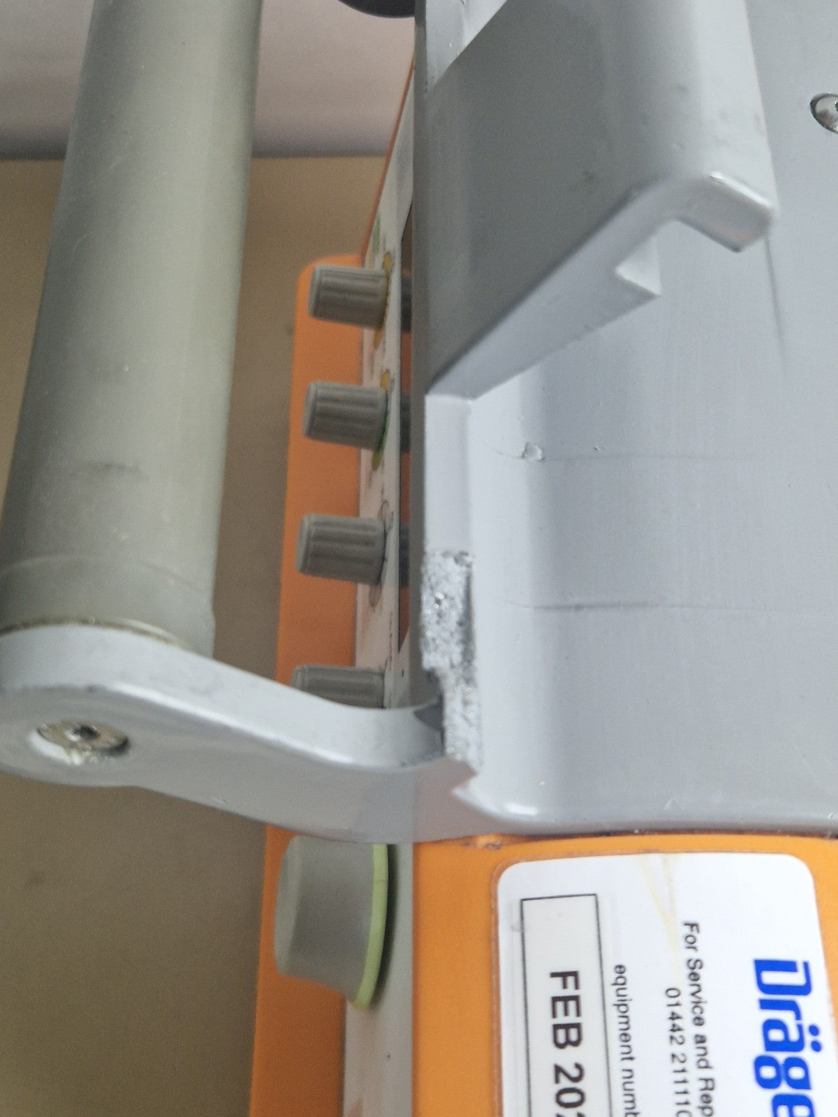 draeger drager oxylog 2000 plus ventilator drager with hose and power adapter7