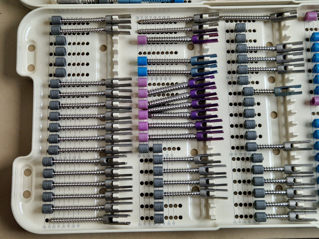 aesculap S4 incomplete set for dorsal monosegmental multisegmental stabilization2