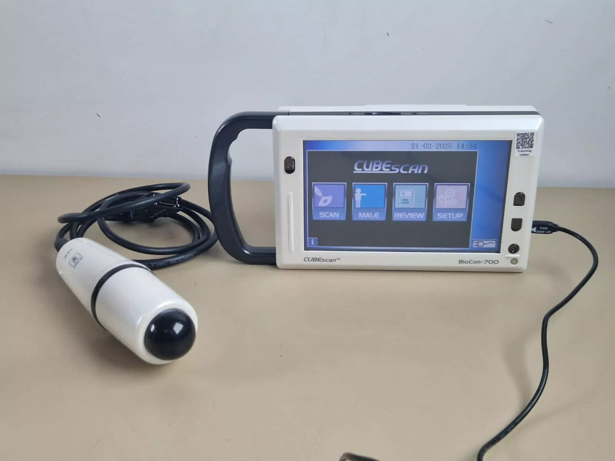CUBESCAN bioscan 700 ultrasound bladder scanner   touch screen   in calibration1