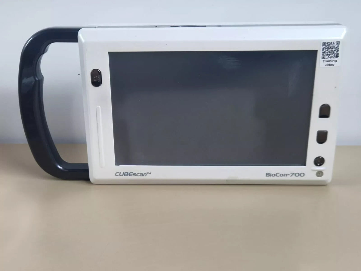 CUBESCAN bioscan 700 ultrasound bladder scanner   touch screen   in calibration6