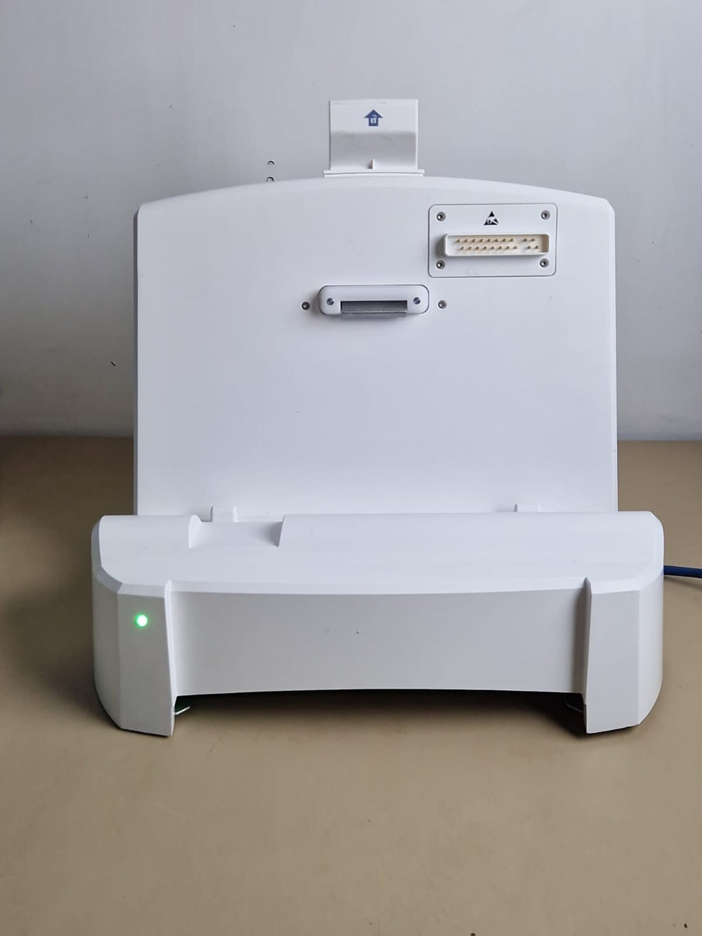 eve docking station intensiv ref 1070612009