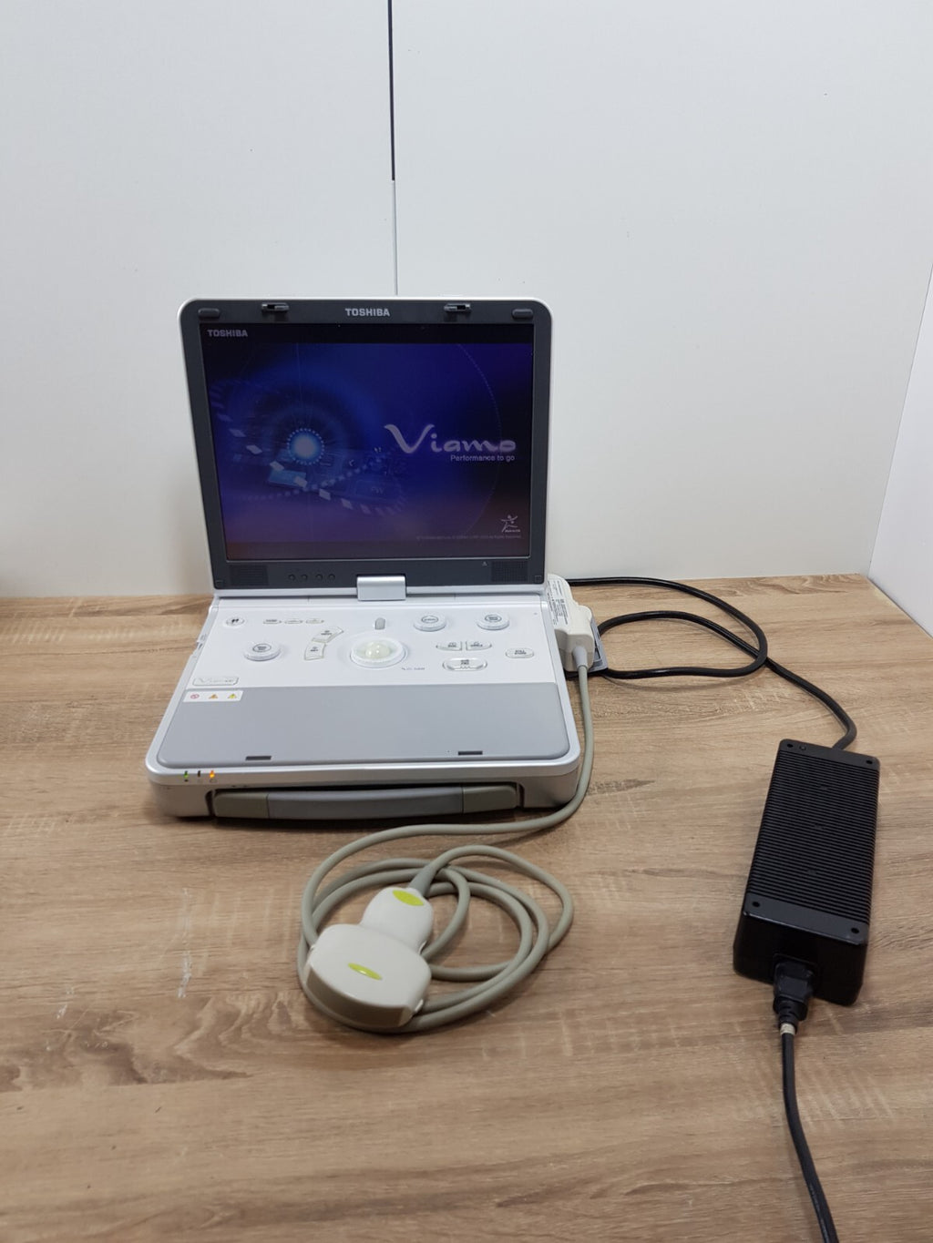 toshiba viamo SSA 640A SSA 640 ultrasound with PVT 375ST convex transducer probe0