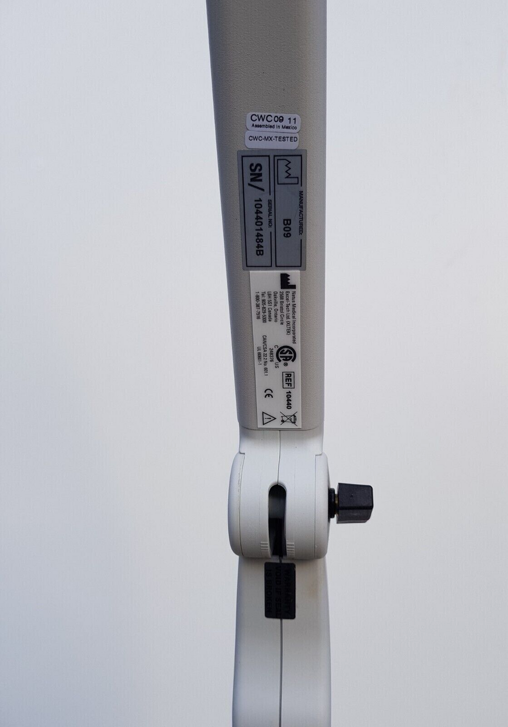natus XLTEK photic stimulator ref:10440 with arm and power adapter3