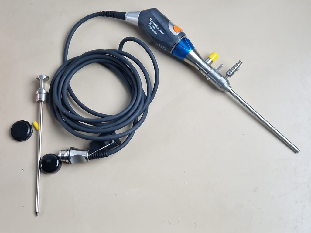 smith nephew dyonics 72203360: Camera head HD1200 autoclavable + 4mm 30 degree scope