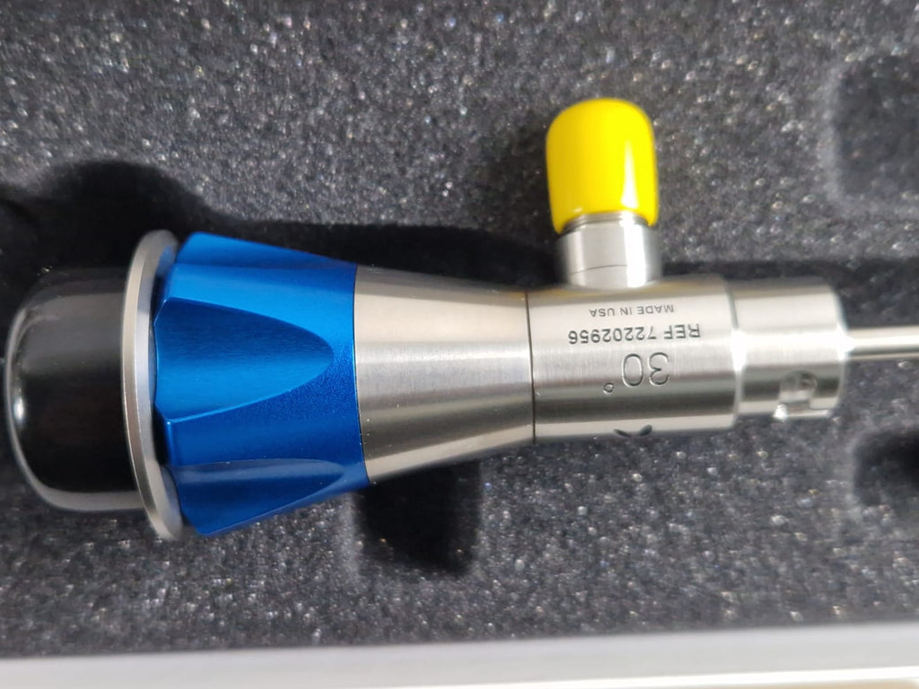 smith nephew dyonics 72203360: Camera head HD1200 autoclavable + 4mm 30 degree scope