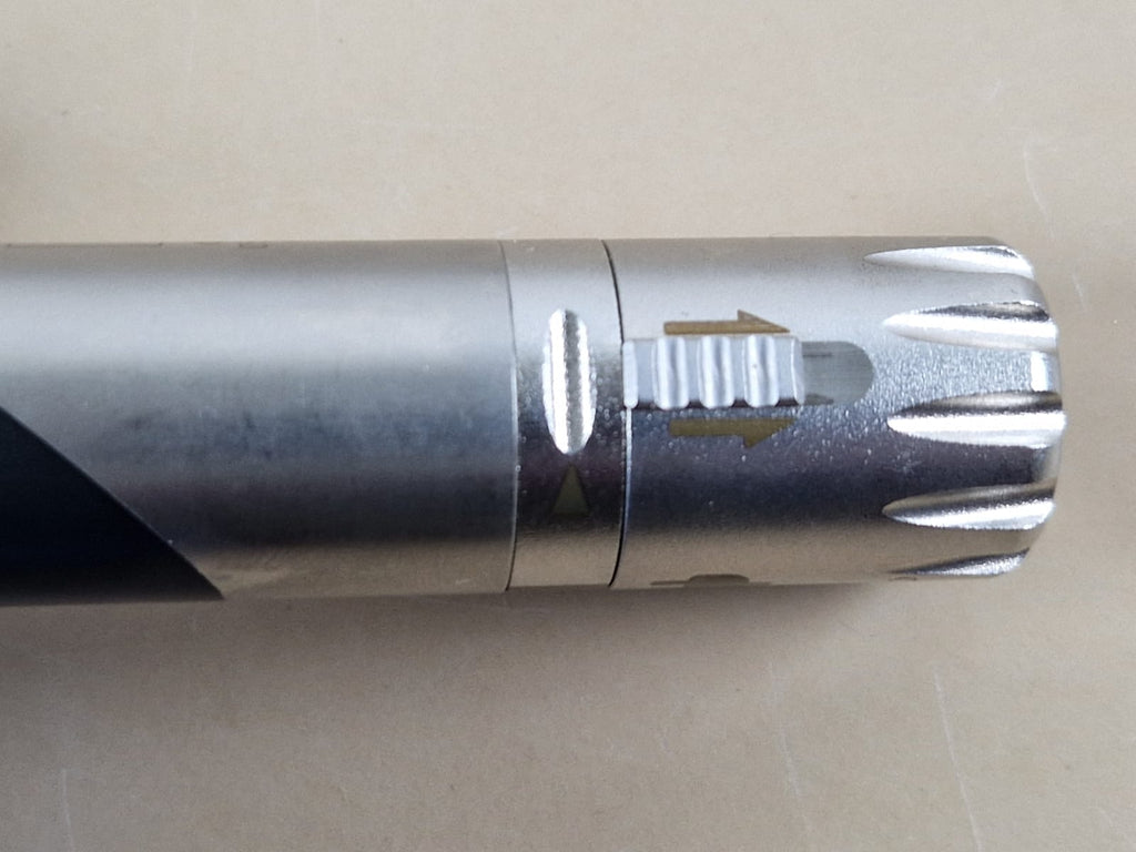 SYNTHES Electric Pen Drive surgical drill system
